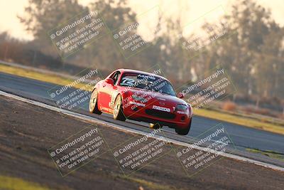 media/Jan-13-2024-CalClub SCCA (Sat) [[179f4822a7]]/Group 7/Sunset (Race)/